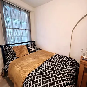 Spacious Flat In Apartment